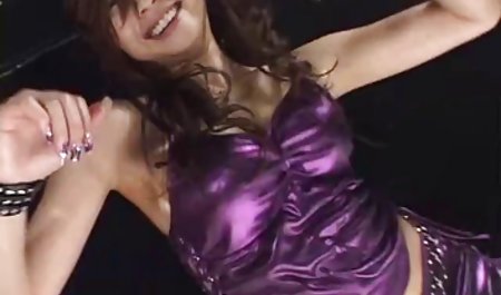 ソファー弄顔 熟女 エッチ ビデオ