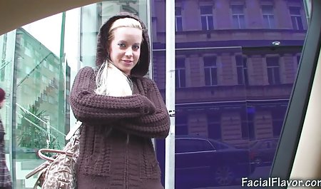 少しアジアティーン巨乳を驚handjob 完全 無料 エッチ 動画